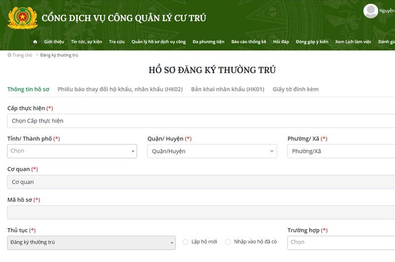 Điền thông tin vào biểu mẫu