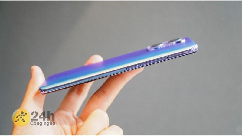 OPPO Reno9 sở hữu dung lượng RAM 8 GB hoặc 12 GB (ảnh minh họa: OPPO Reno7 5G).