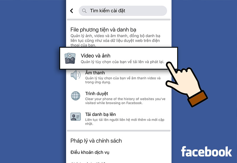 alt mô tả bước 3: chọn video và ảnh trong cài đặt facebook