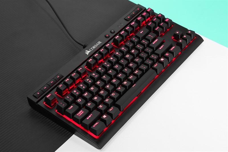 Bàn Phím Cơ Có Dây Gaming Corsair K63 Compact Mechanical Đen