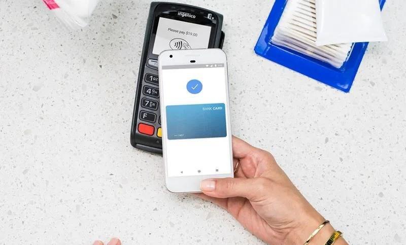 Thanh to&aacute;n tiện lợi nhờ c&ocirc;ng nghệ NFC 