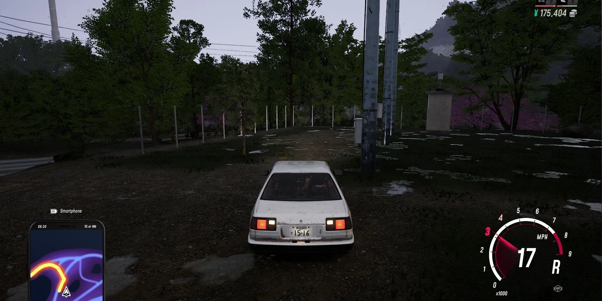 Game thủ lái xe qua khu vực trạm điện trong JDM Japanese Drift Master
