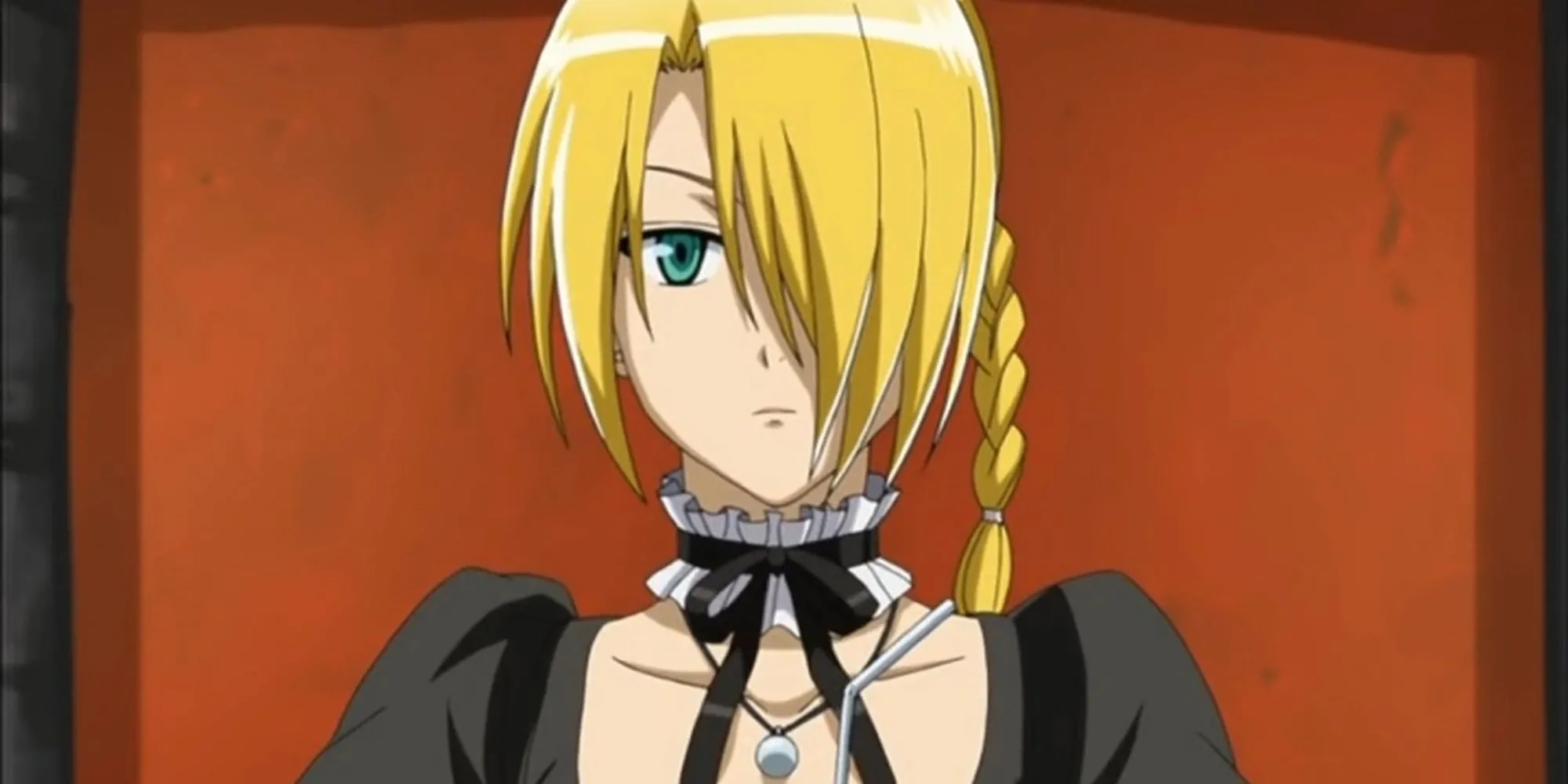 Hilda hầu gái quỷ tận tâm với phong cách gothic trong Beelzebub