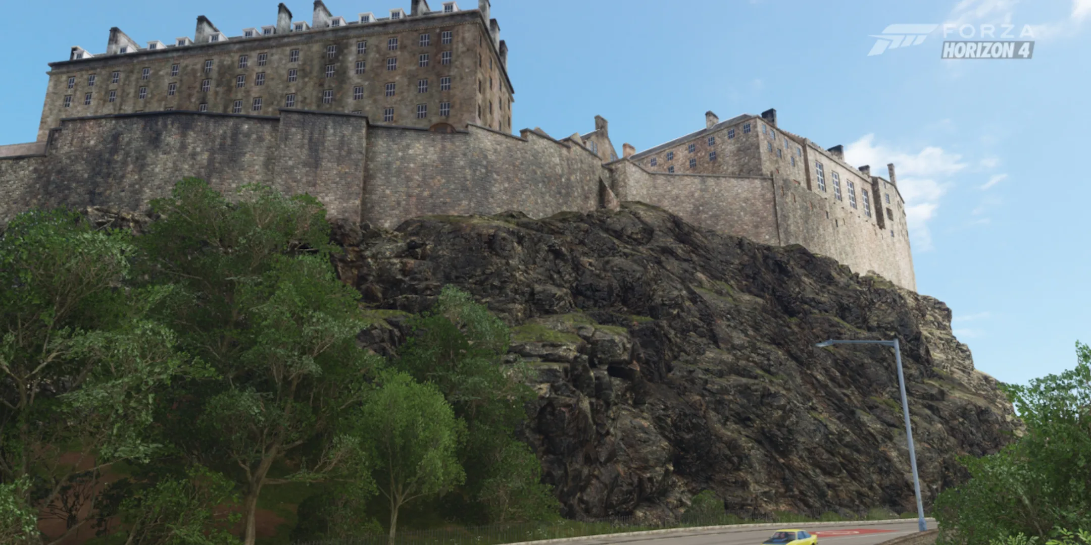 Lâu đài Edinburgh trong game Forza Horizon 4