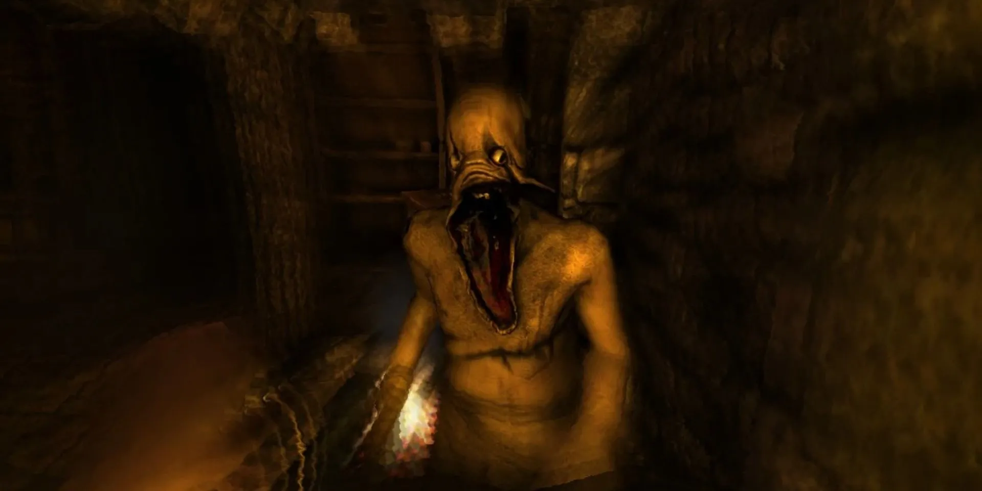 Một Gatherer Grunt đang tấn công Daniel trong Amnesia: The Dark Descent