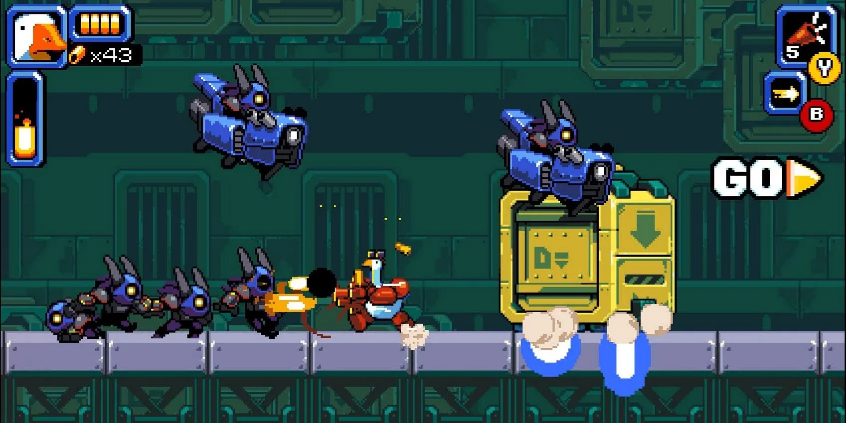 Mighty Goose đứng giữa bầy kẻ thù đang tấn công