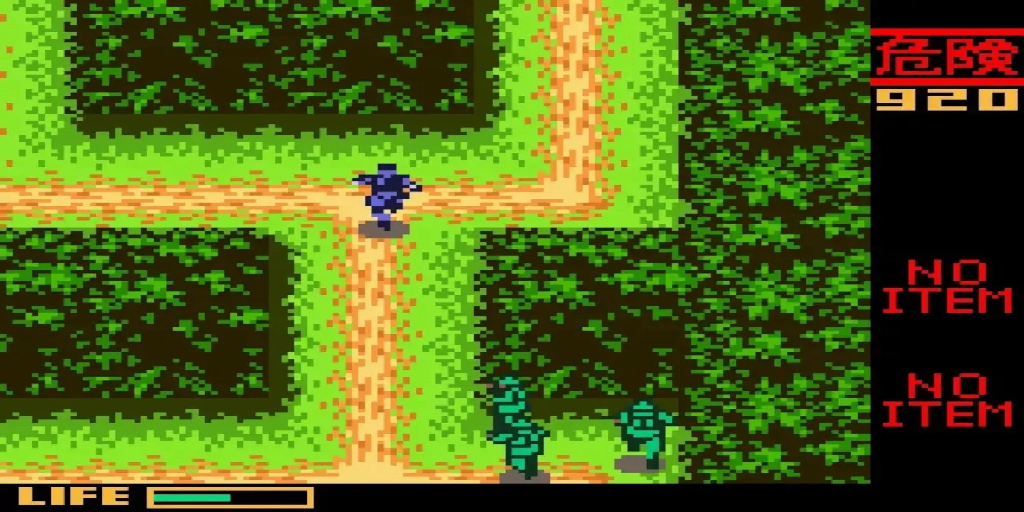 Nhân vật Solid Snake trong game Metal Gear Solid trên Game Boy Color