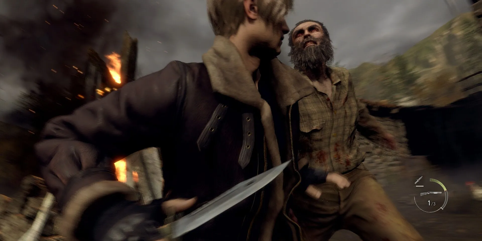 Resident Evil 4 Remake - Leon sử dụng dao để parry các đòn tấn công