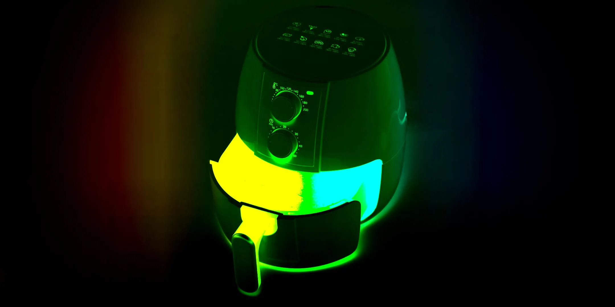 Nồi chiên không dầu phong cách game thủ với đèn LED RGB rực rỡ