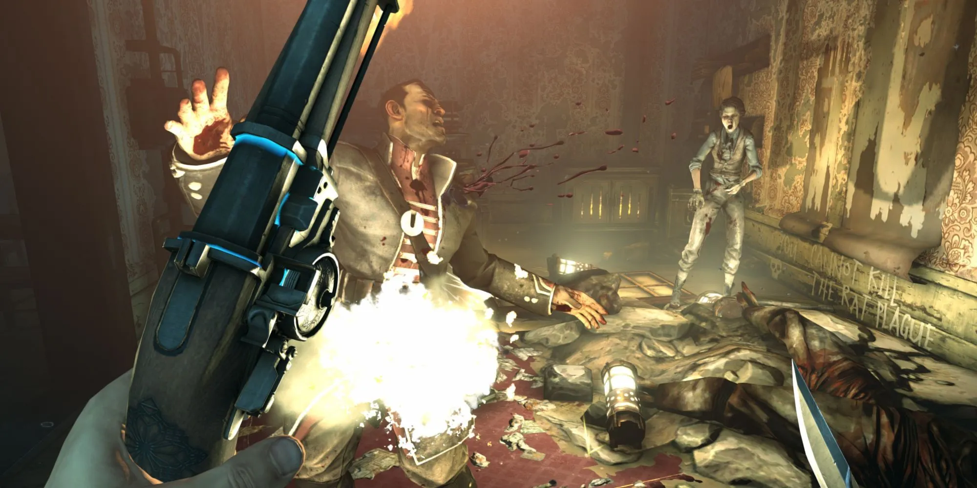 Corvo Attano dùng súng tiêu diệt kẻ địch, máu văng tung tóe trong một khung cảnh hỗn loạn của Dishonored.